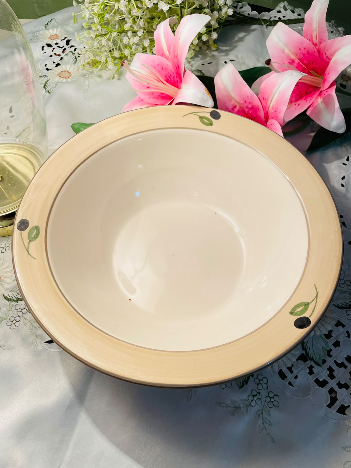 Handpainted Beige Botanical Large Serving Bowl – 12 Inch
