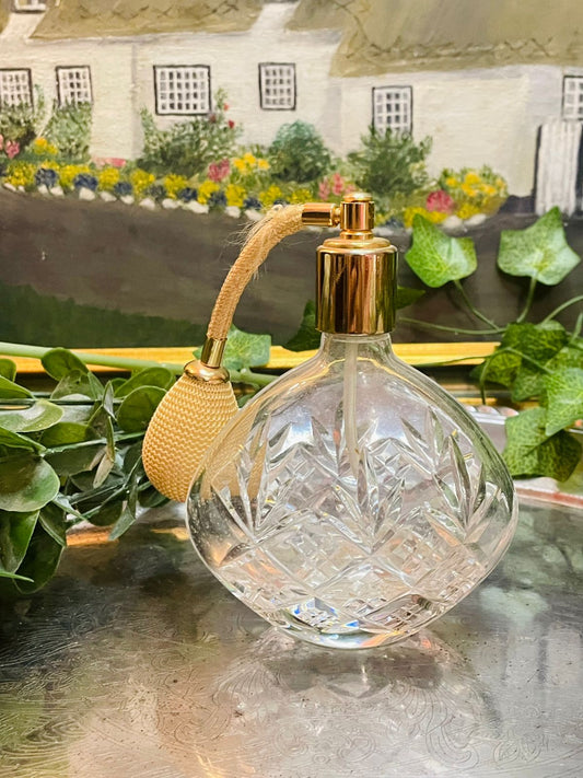 Hand Cut Crystalware - Daffodils Round Perfume bottle with Puffer and Tassel
