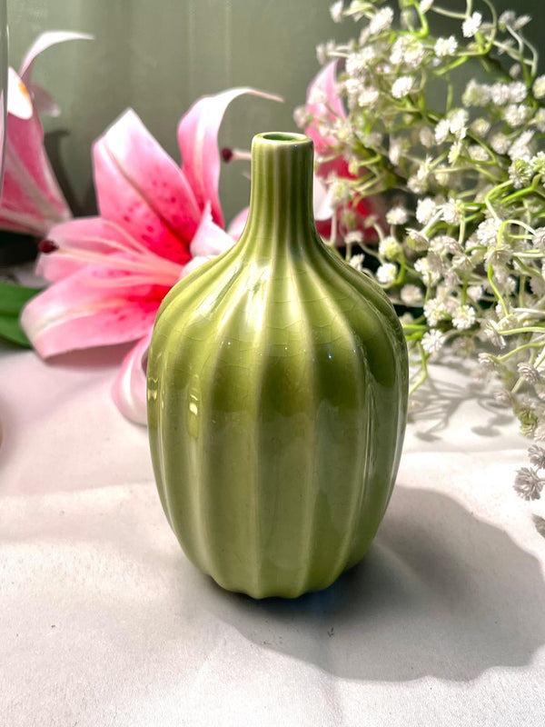 Green Ribbed Ceramic Bud Vase 5.5 Inch