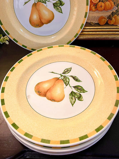Set of 4 Pear Design Dinner Plates – Fruit Pattern Ceramic Plates
