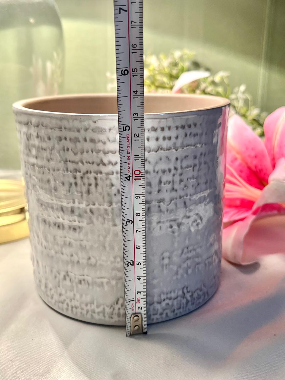 Grey Textured Ceramic Planter – Approx. 5 Inch