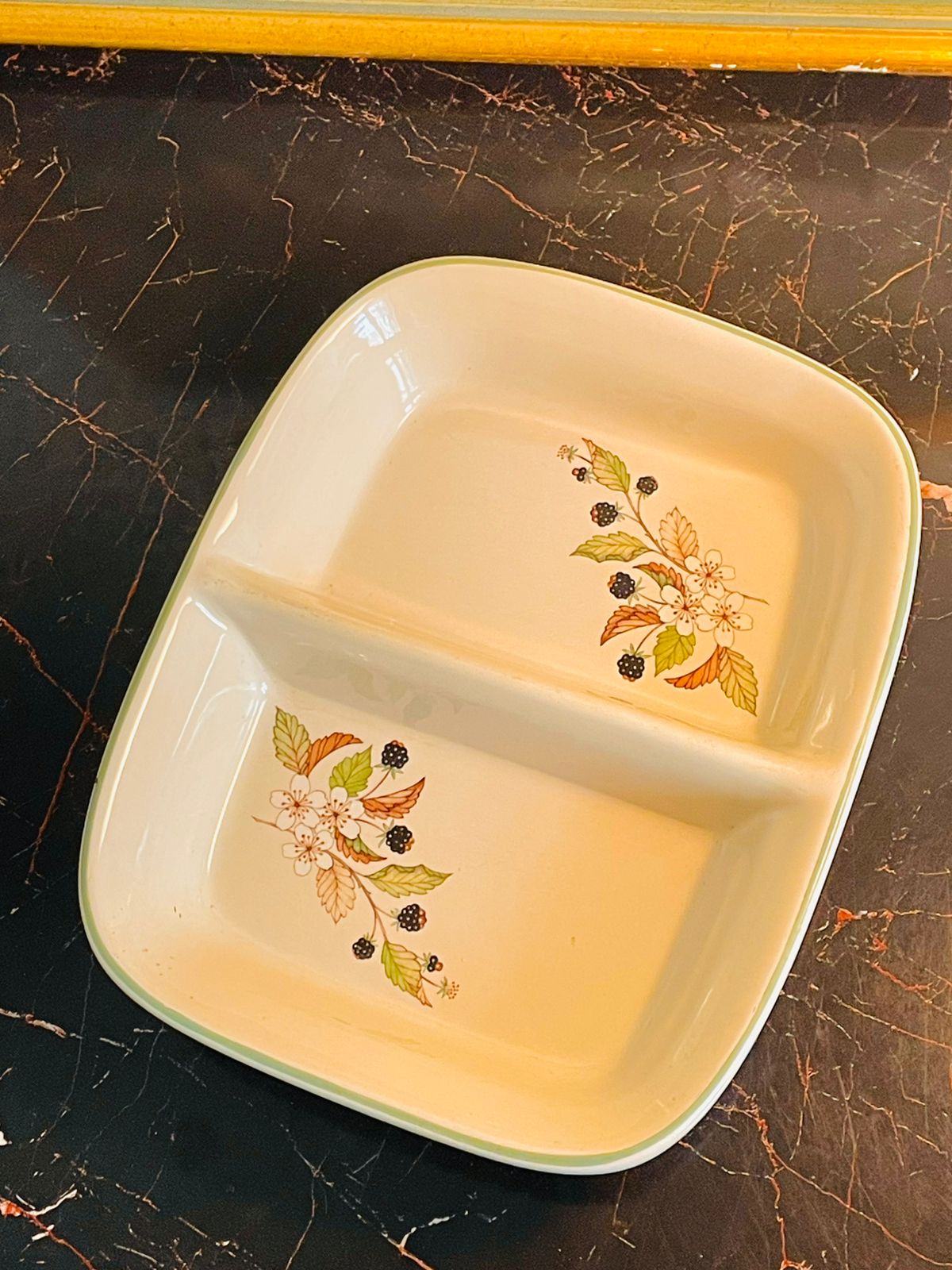 vintage serving dish, divided serving dish, blackberry floral dish, made in england pottery, country cottage cookware, ceramic side dish, cottagecore kitchen decor, floral crockery, english vintage tableware, square divided plate