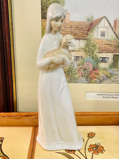 Spanish Porcelain, Girl with Lamb Figurine, Valencia Porcelain, Religious Decor, Pastoral Home Decor, Handmade Spain Figurine, Collectible Figurine, Gentle Christian Decor, Lamb Statue, Vintage European Decor
