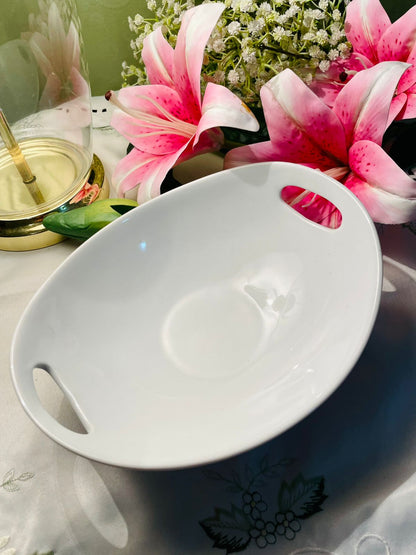 Vintage White Ceramic Oven-Safe Serving Dish Approx. 23 cm