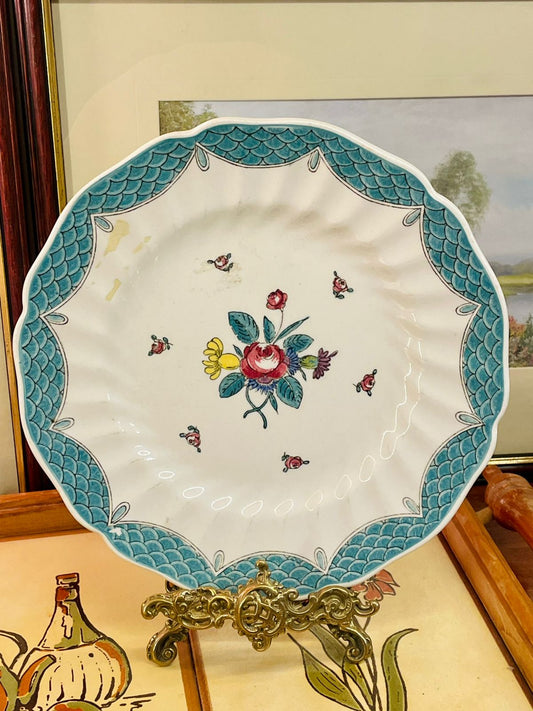 Royal Doulton plate, D6023 china, floral scalloped plate, vintage English china, cottagecore plate decor, collectible wall plate, turquoise border plate, farmhouse kitchen decor, antique style dish, display plate