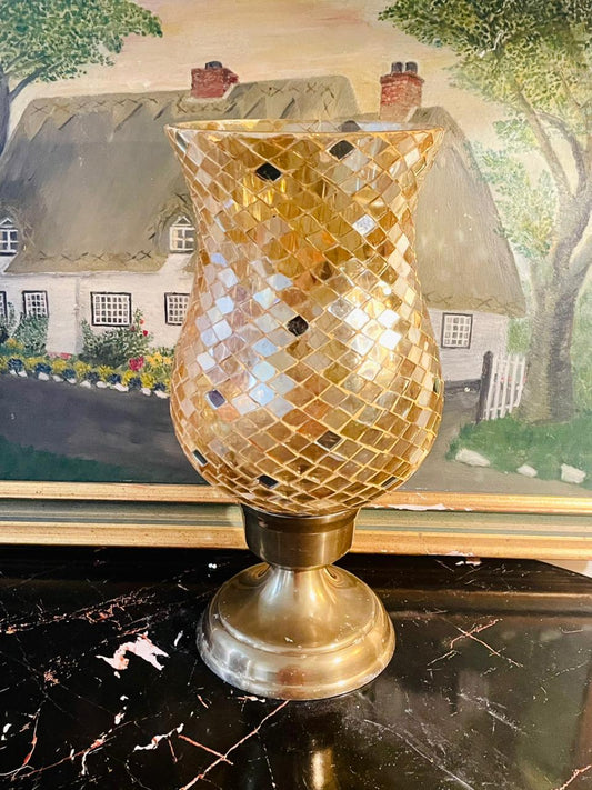 #VintageLamp #BrassDecor #MosaicLamp #HomeDecorPakistan #EnglandLamp #LuxuryHomeDecor #TableCenterpiece #AntiqueStyleLamp #GiftIdeasPakistan #VintageEngland