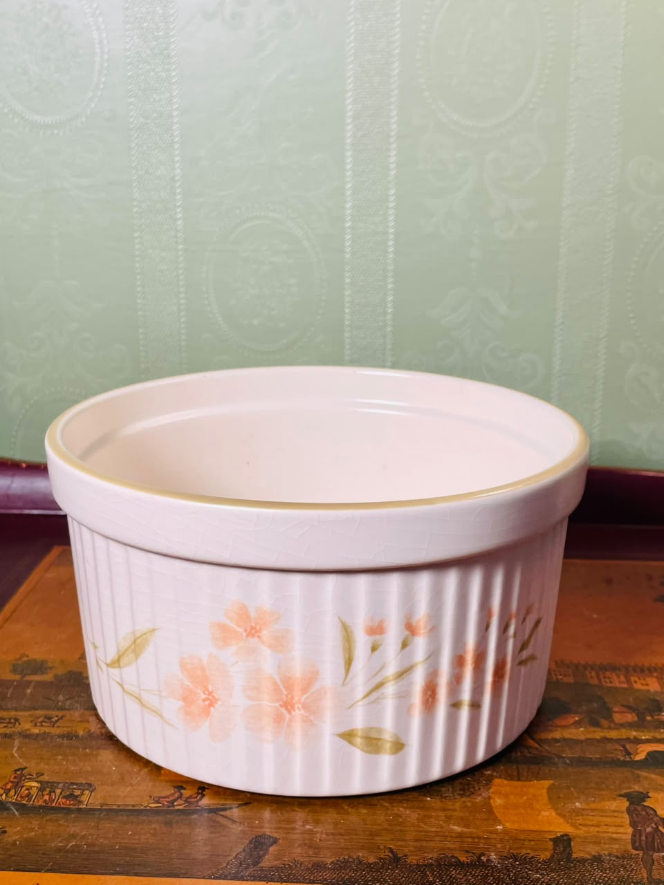 Vintage Floral Ceramic Casserole Baking Dish – 7 Inch