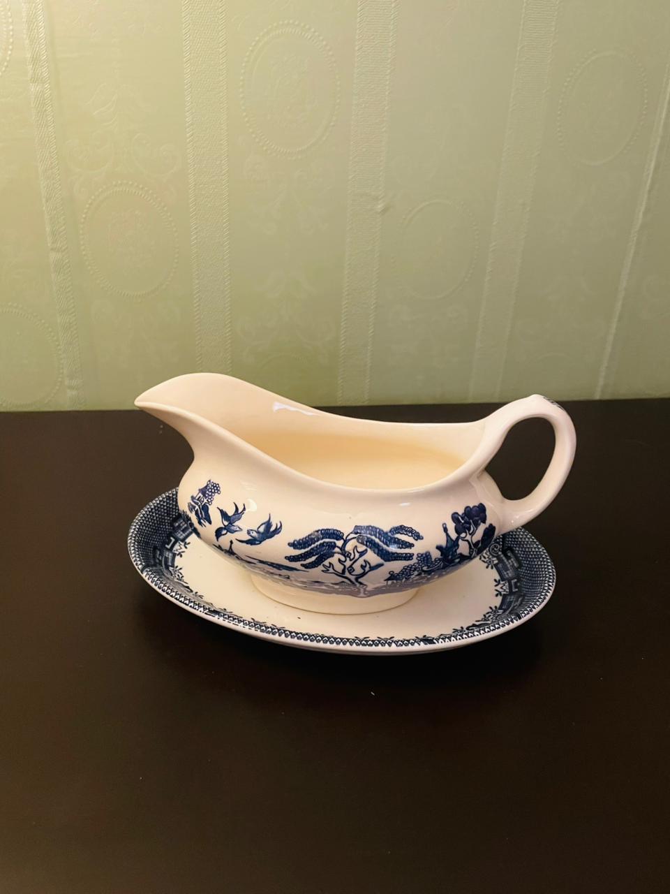 Old Willow English Ironstone Gravy Boat 8 Inch