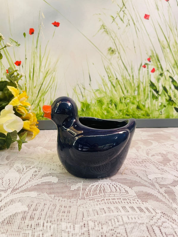 Vintage Black Duck Ceramic Planter – Cottage Bird Decor