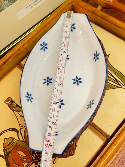 Ceramic Oval Serving Dish with Wicker Basket – Blue Floral – Oven Safe 22cm