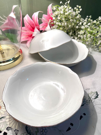 White Scalloped Porcelain Bowls – Set of 3, 16 cm