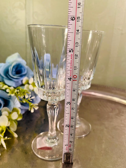 Vintage Crystal Champagne Glass Pair – 15 cm Faceted Stem
