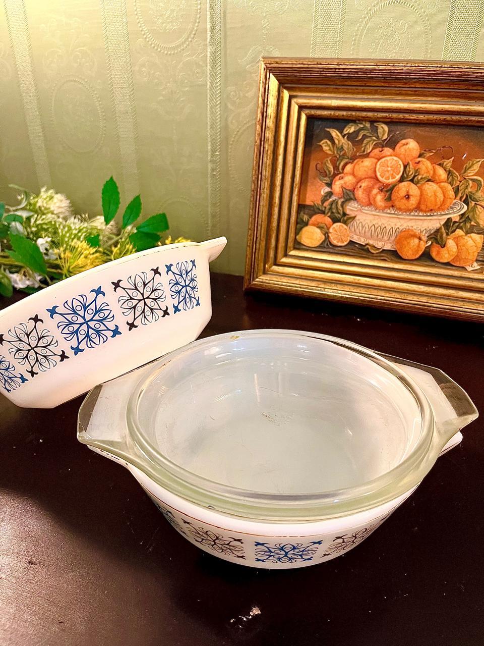 Pyrex Casserole Dish White Ceramic Serving Bowl 18 cm with Side Handles