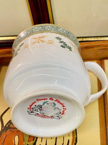Elizabeth Stuart Fine Bone China Mug – Gold & Green Vintage Design