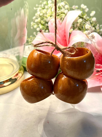 Set of 4 Polished Wooden Napkins Rings Ornaments Approx. 5 cm