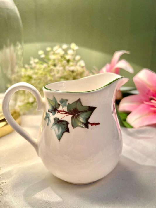 Kirsty Jayne Staffordshire Ivy Cream Jug 4" – Made in England