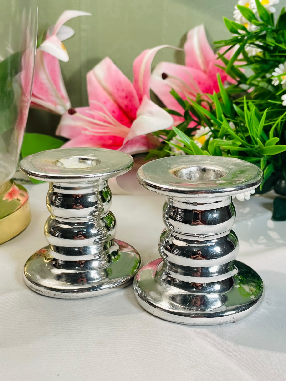 Silver-Tone Candle Holders – 2 Pieces, 8 cm