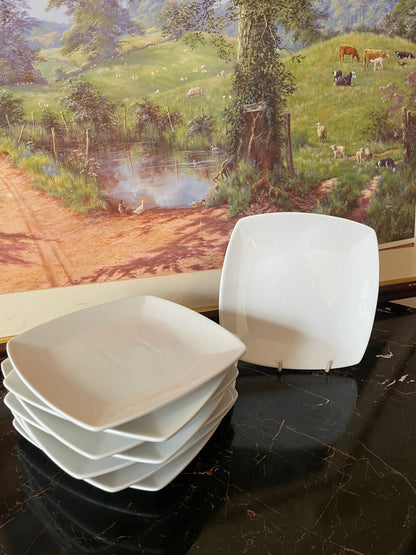 Set of 8 Cargo Arc Square Medium Plates – Minimalist White