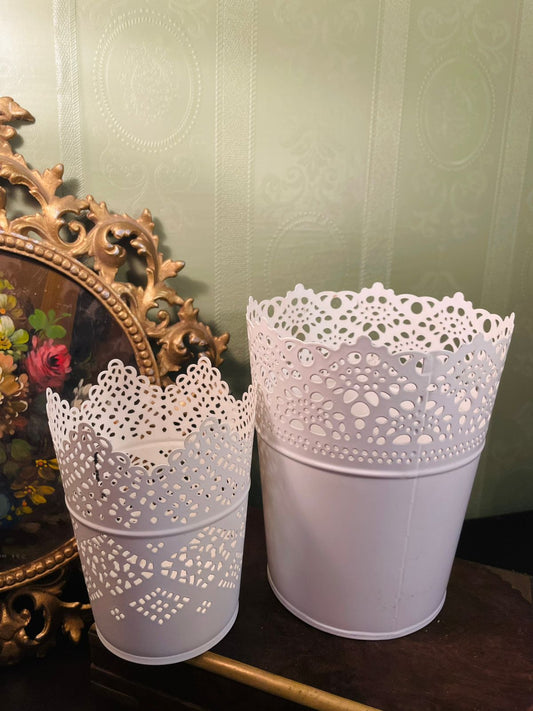 IKEA Skurar White Lace Metal Plant Pot Set