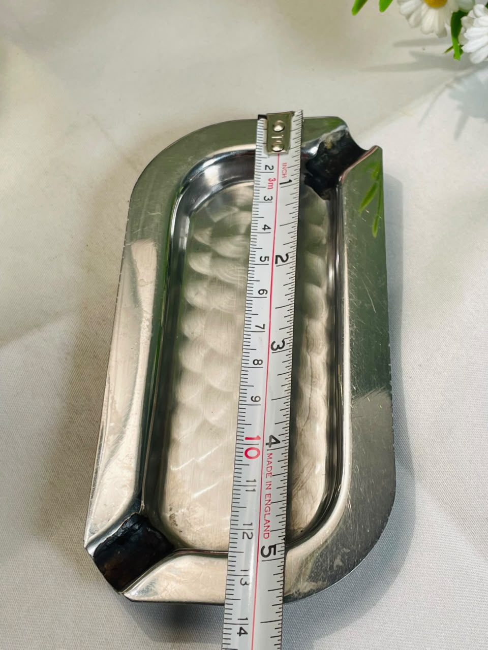 Silver-Tone Rectangular Ashtray – 14 cm