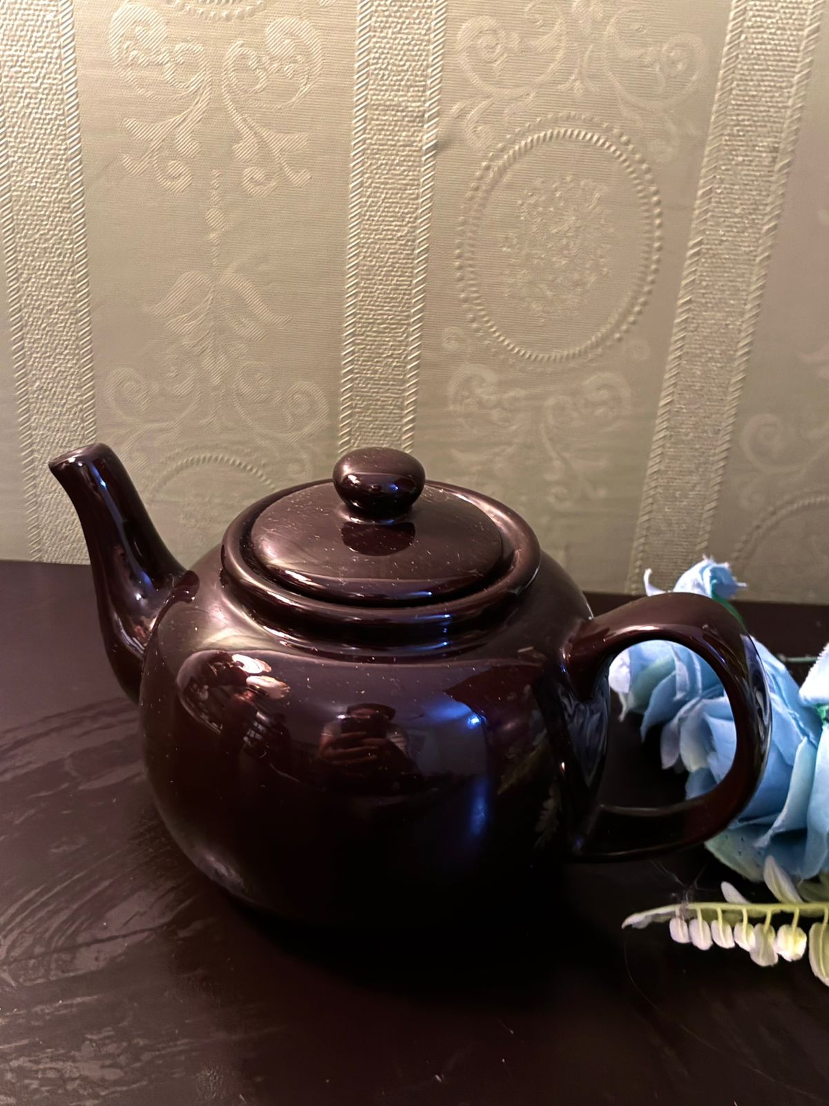 Vintage Brown Ceramic Teapot Classic Glossy Tea Pot
