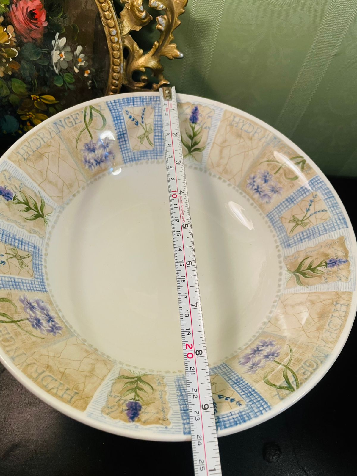 Vintage Hydrangea Floral Serving Bowl 9 Inch