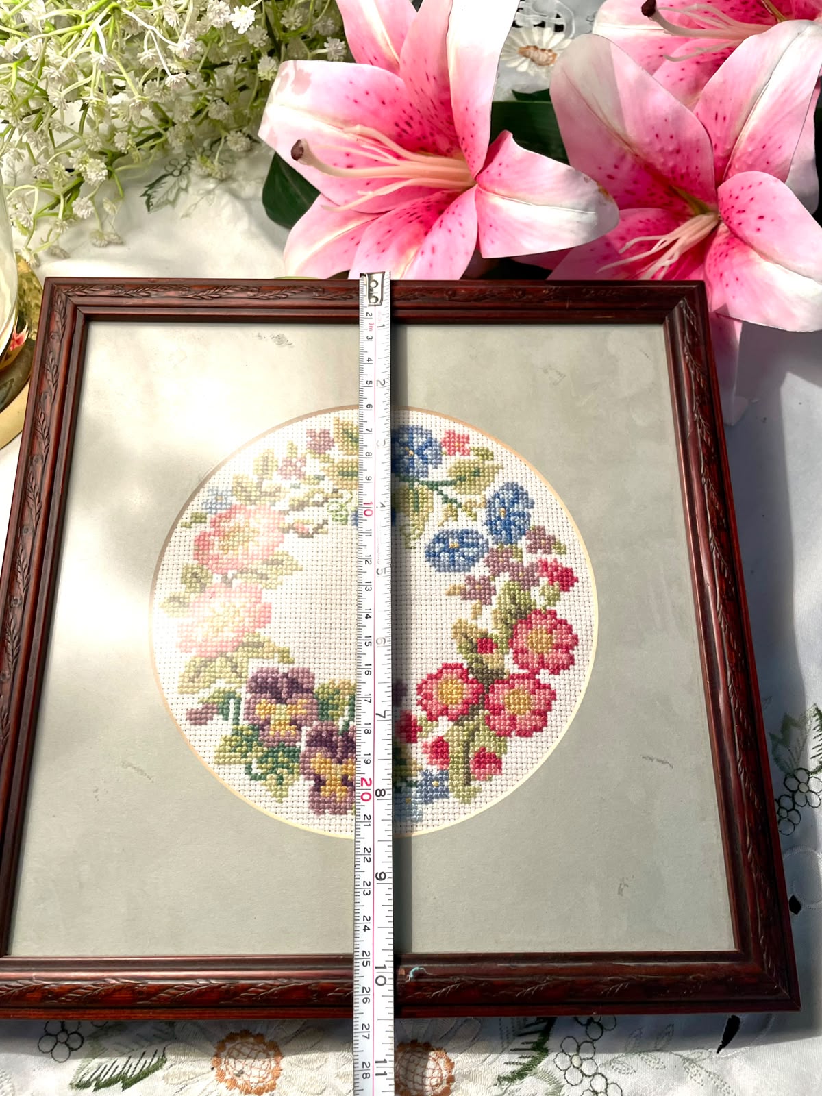 Framed  Floral Wreath" Counted Cross Stitch Kit Cross-Stitch Artwork – 10 in