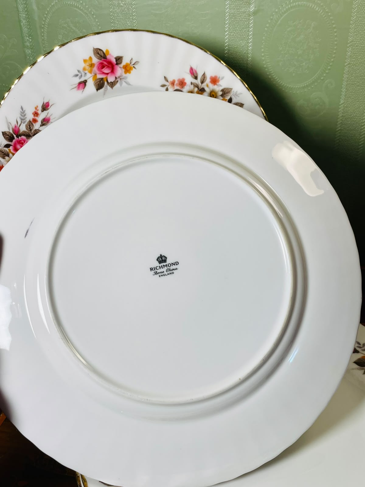 Richmond Bone China Pink Rose Dinner Plates 10" – Set of 4