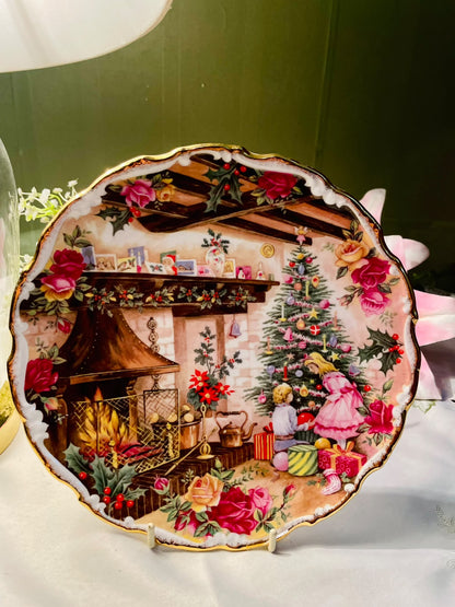 Royal Albert Christmas Joy Decorative Plate – 8 Inch