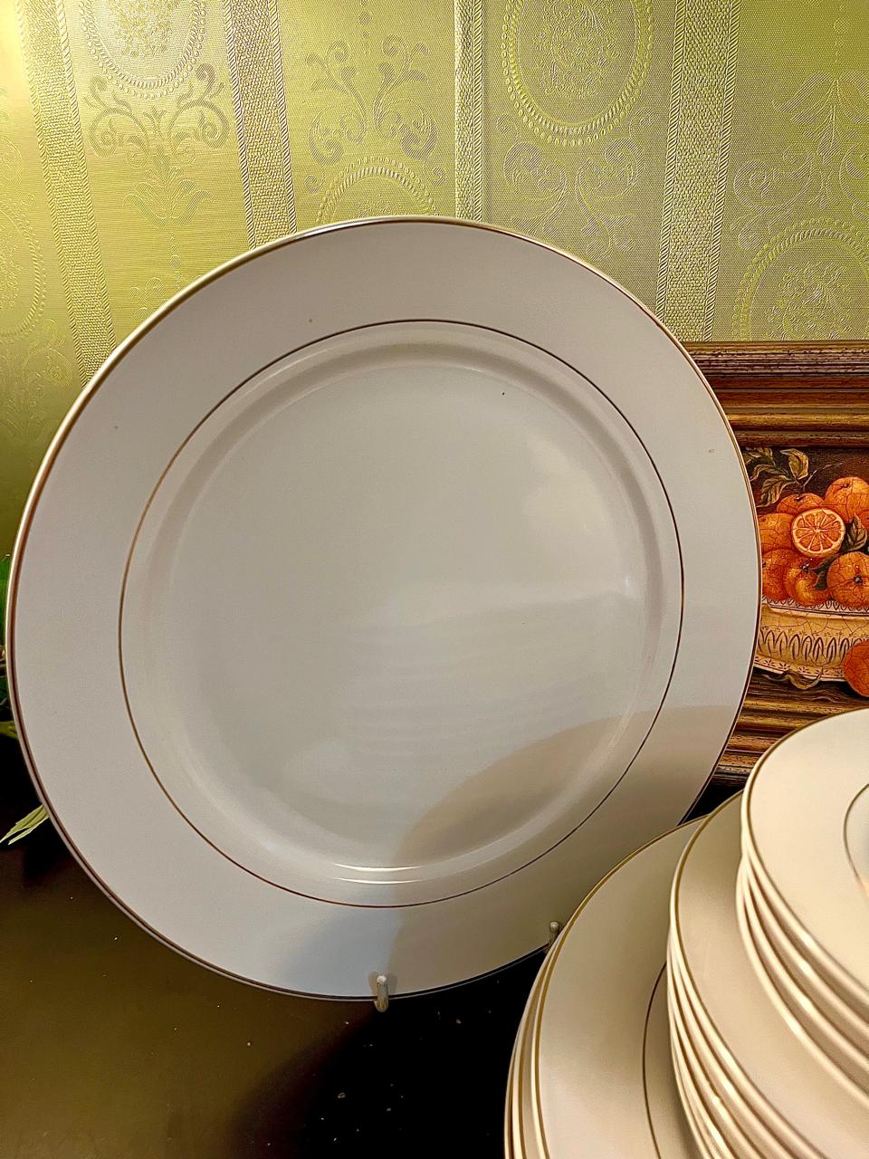 14-Piece White & Gold-Rimmed English Tableware Set