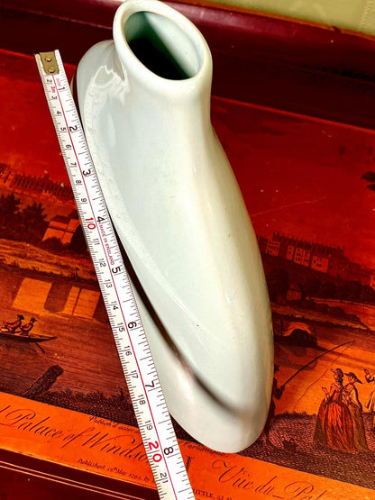 Modern White Sculptural Ceramic Vase | Minimalist Decorative Vase | 8 Inch