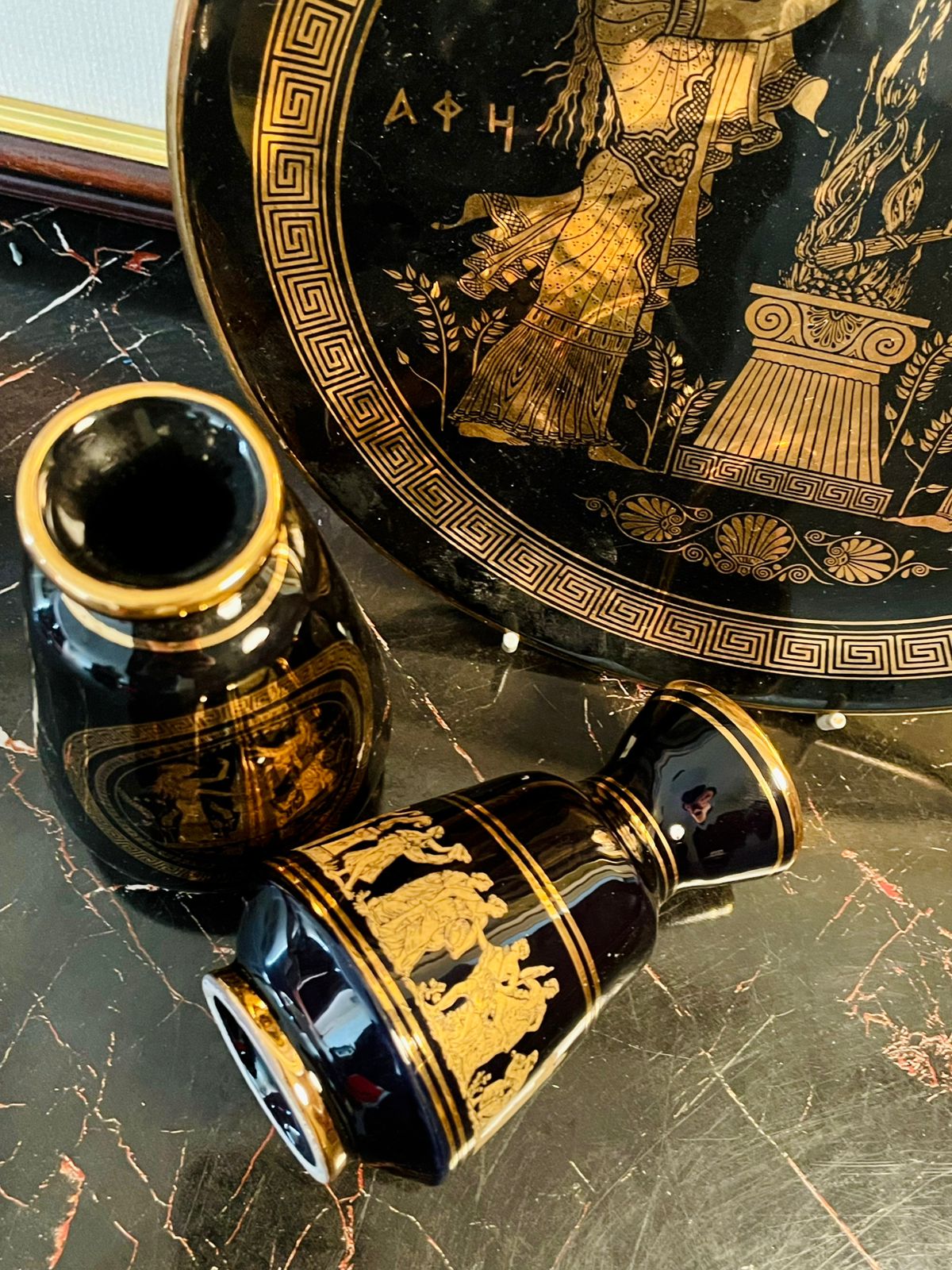 Rare find - 24kt Gold Greece Black & Gold Set of Decorative Plate & Vases – Handcrafted Mythological Design - Set of 3 - Home Decor
