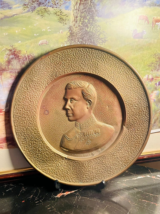 Vintage King Edward VIII Brass Large Wall Plate – Collectible Decorative Plate