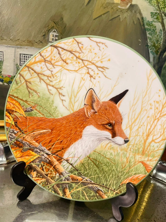 wildlife decor plate in pakistan