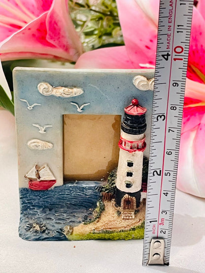 Vintage Lighthouse Photo Frame with Seaside Scene Approx. 10 cm Tall