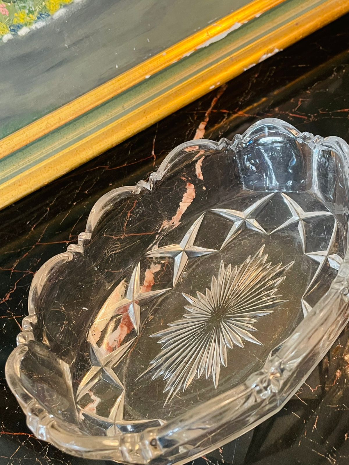 Vintage Pressed Glass Oval Dish – Scalloped Rim with Starburst Base