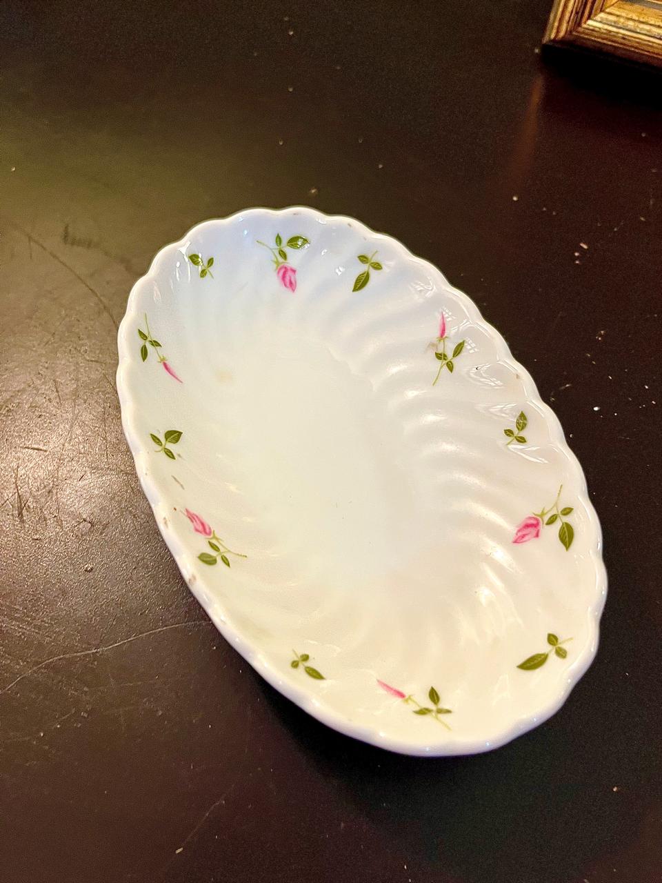 Vintage Pink Rose Porcelain soap  Dish – 6 Inch
