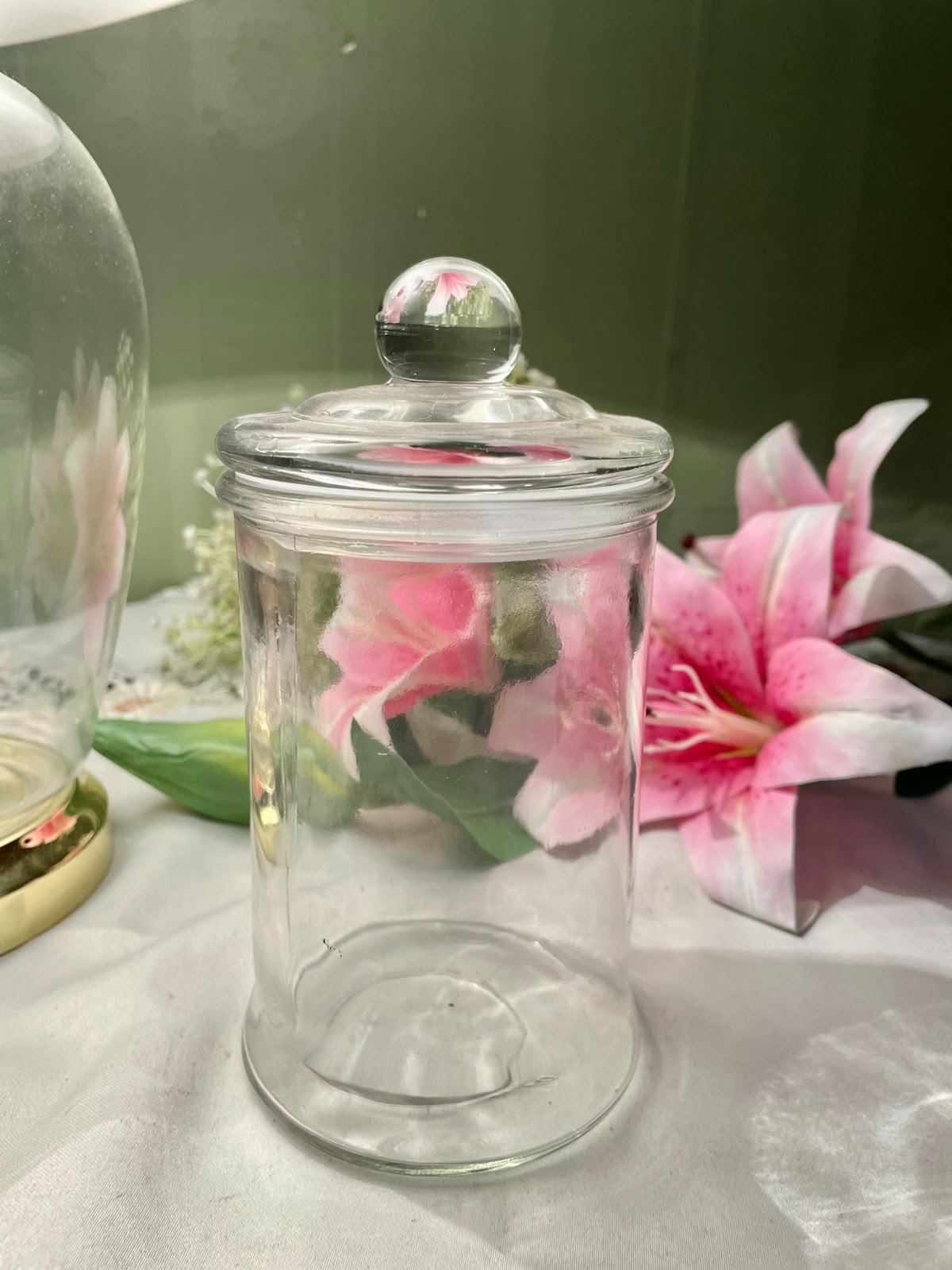 Large Clear Storage Jar with Lid – Approx. 17 cm