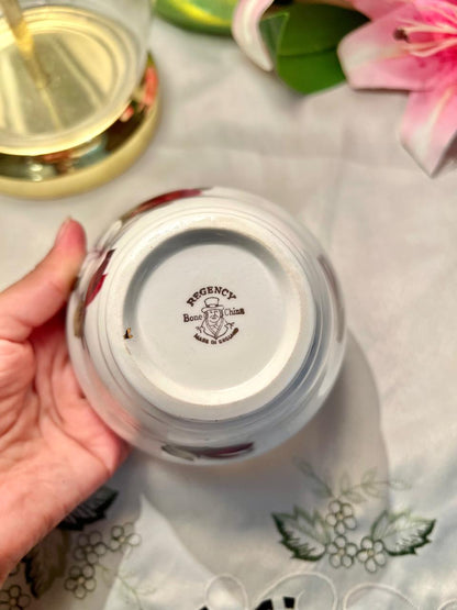 Regency Bone China Gold-Rim Serving Bowl – Approx. 12 cm