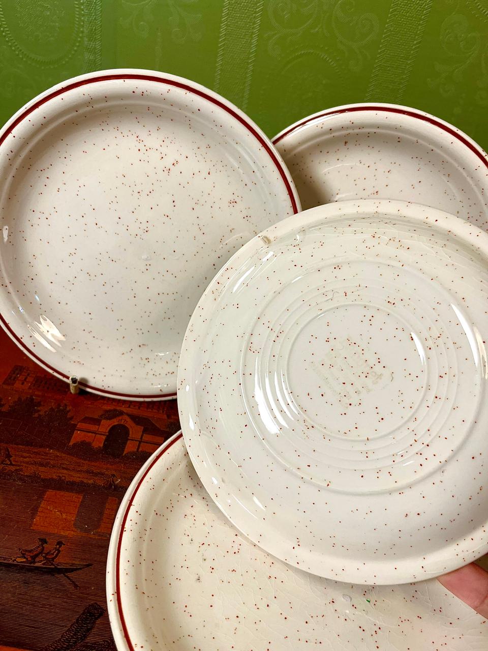 Vintage Speckled Stoneware Quarter Plates | 6 Inch | Set of 4 | Rustic Cream & Brown