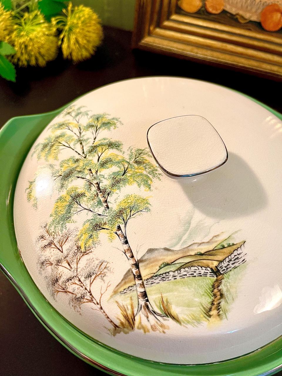 Vintage Covered Serving Dish with Lid Green Trim 22cm