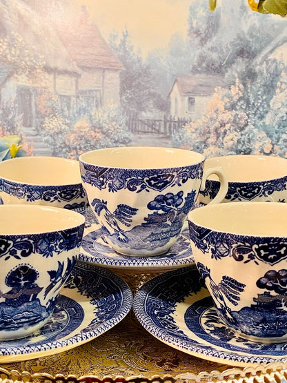 Vintage Blue & White Rayware Teacup & Saucer Set – Cottage Style