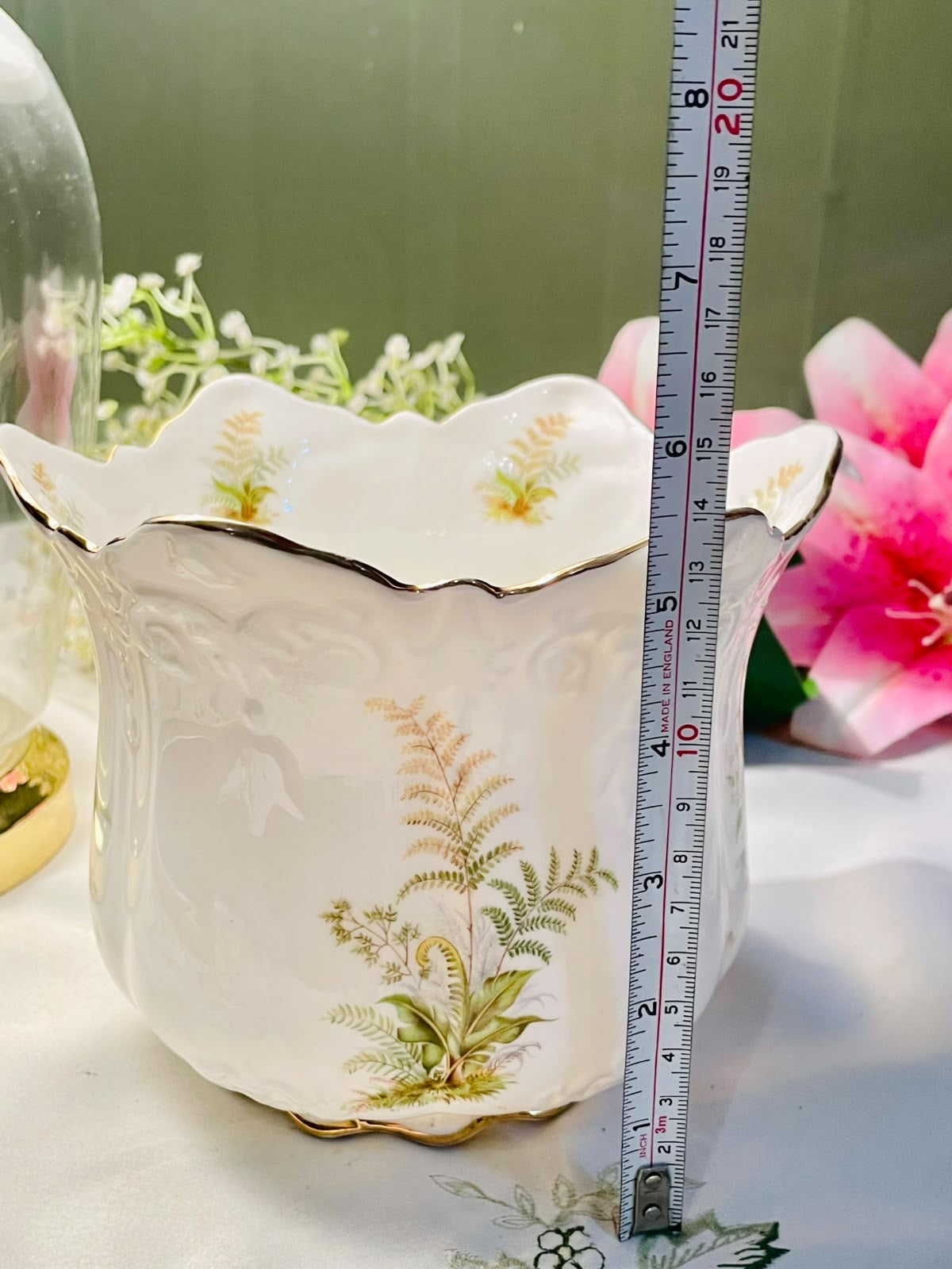 Connoisseur England Fine Bone China Botanical Large Planter