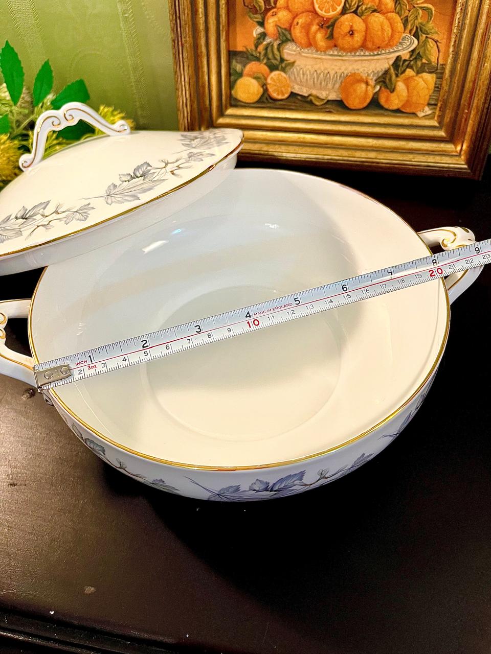 Royal Albert Floral Lidded Serving Tureen 23 cm Gold Trim