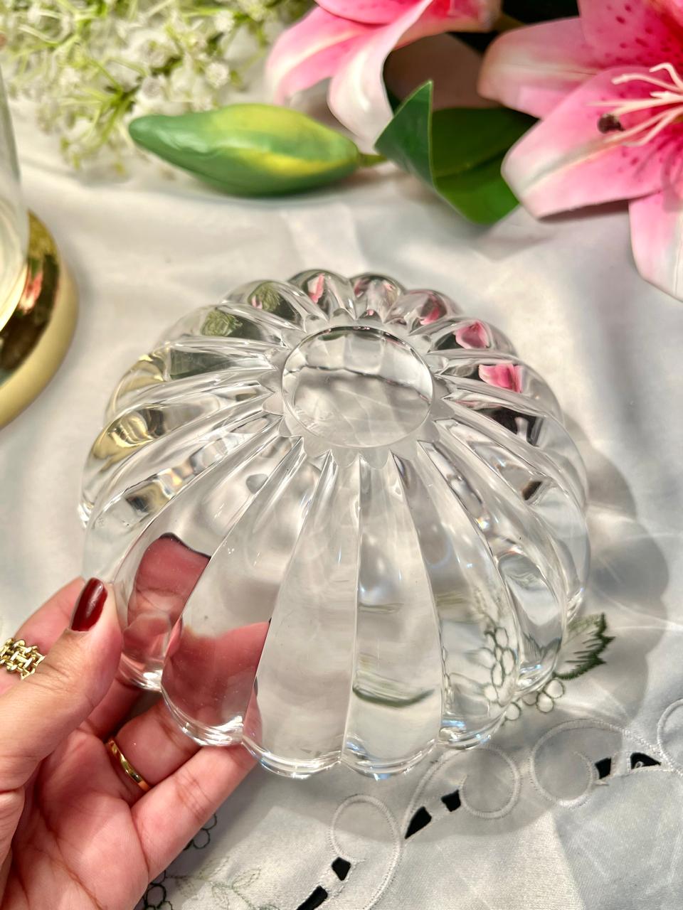 Vintage Clear Crystal Scalloped Large Serving Bowl – 6.5 Inch