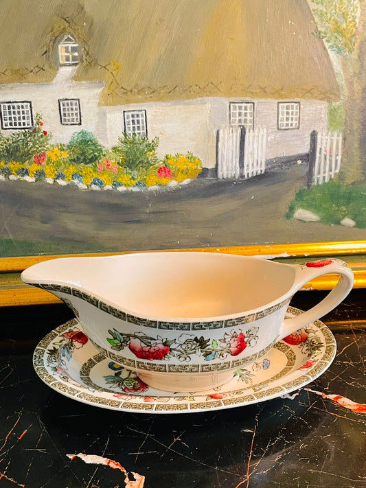 johnson bros indian tree, vintage gravy boat, english tableware, floral china, made in england crockery, collectible serveware, cottagecore kitchen decor, matching underplate set, vintage dining accessories, earthenware serveware