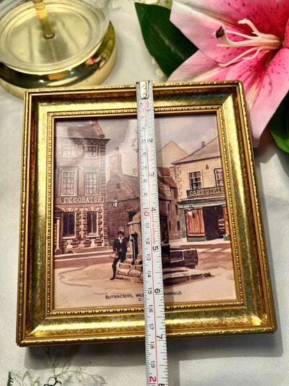 Buttercross Mansfield Framed Painting Gold-Tone Frame Approx. 18 cm