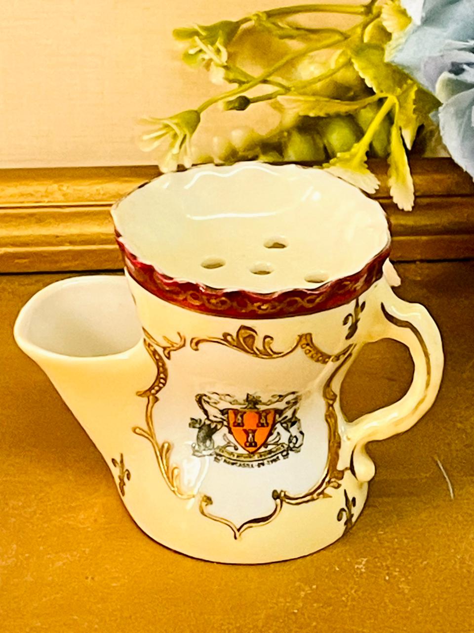 Vintage Gemma Shaving Mug – Heraldic Porcelain Grooming Cup