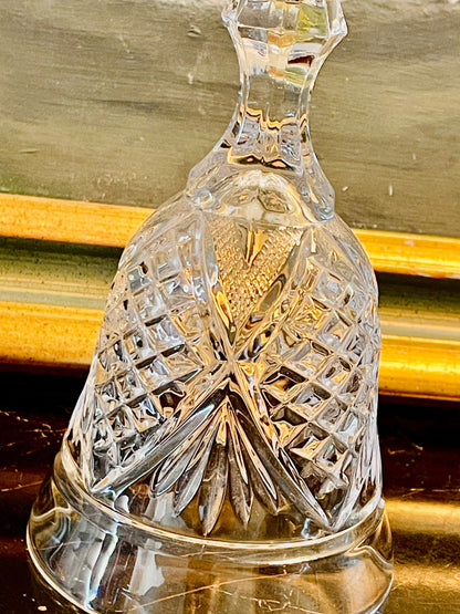 Elegant Cut Crystal Bell – Handcrafted Vintage Table Accent