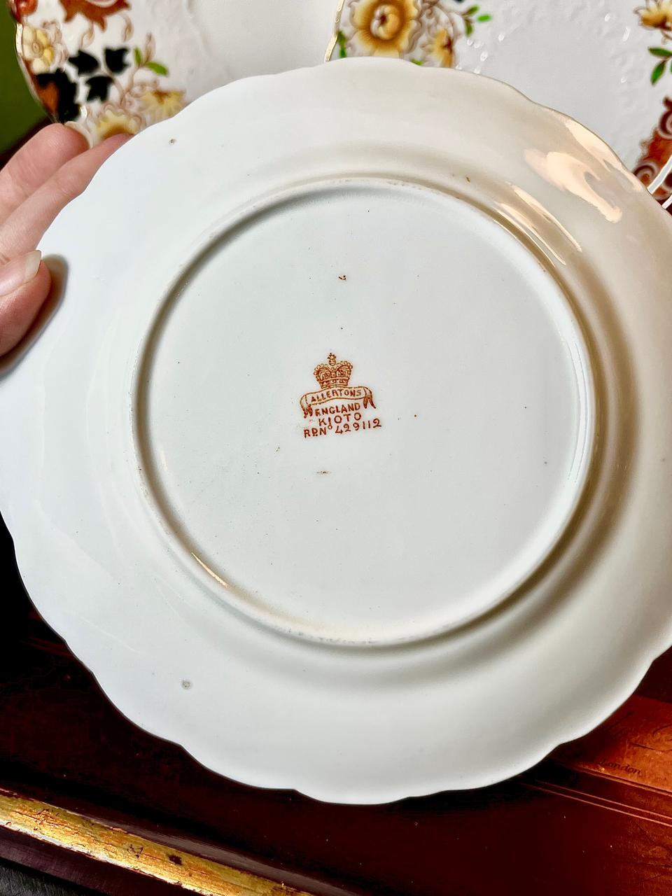 Floral Brown & Cream Ceramic Plate Set – 5 Pieces